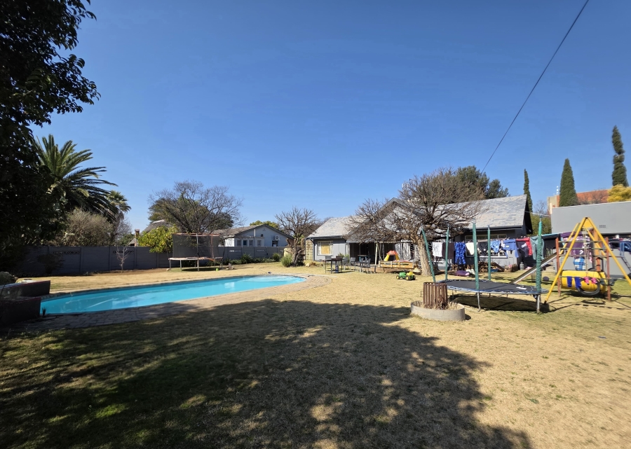 4 Bedroom Property for Sale in Jim Fouchepark Free State